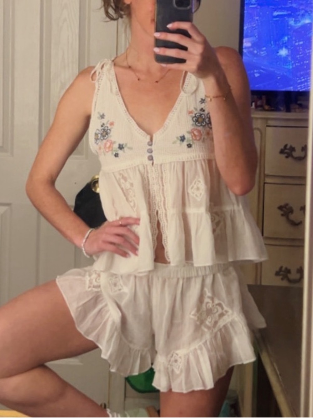 Free People White Embroidered Boho Crochet Top and Bottoms - Picture 2 of 5